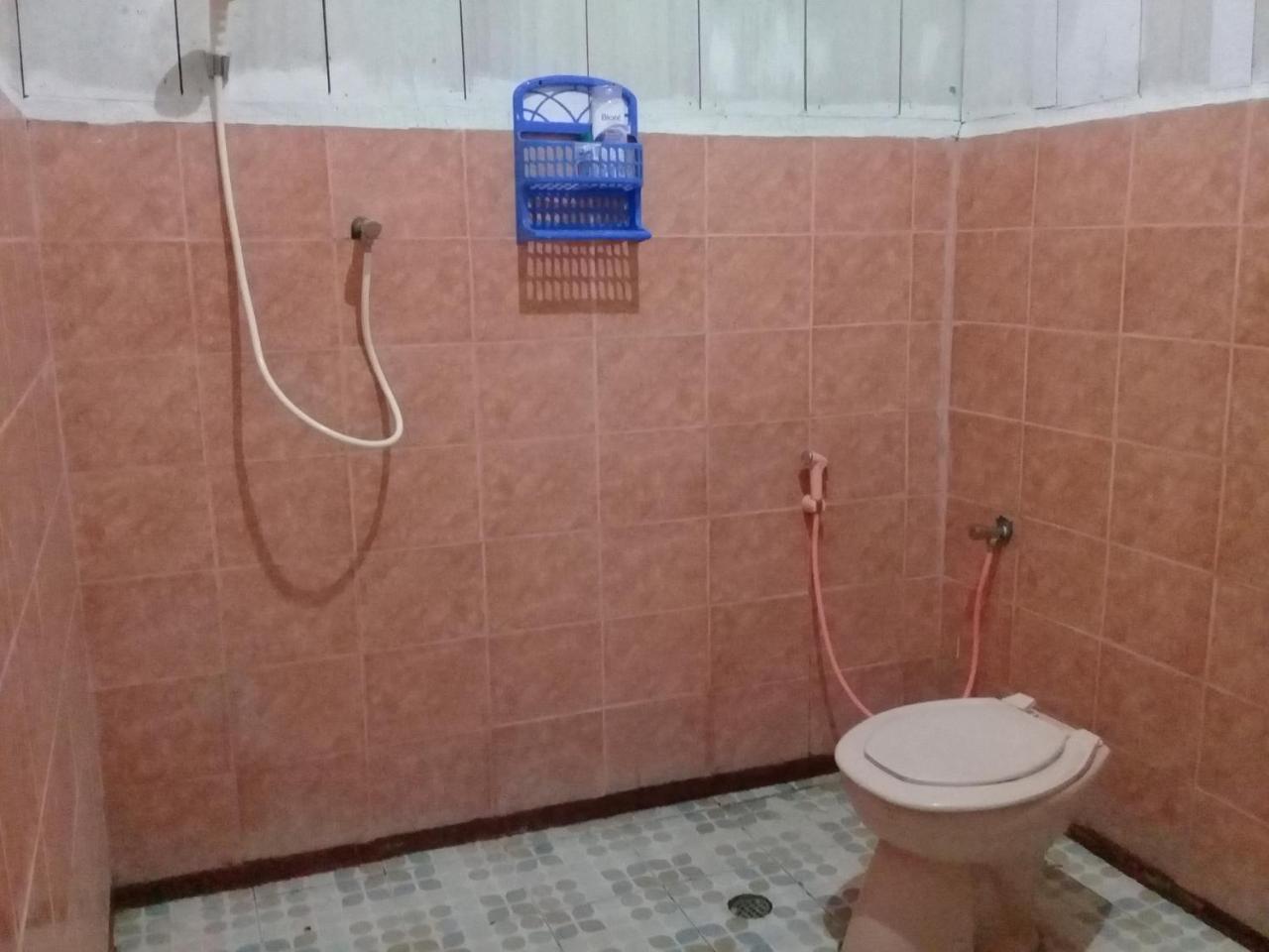Nusa Nalan Beach Resort Rumah Olat Εξωτερικό φωτογραφία