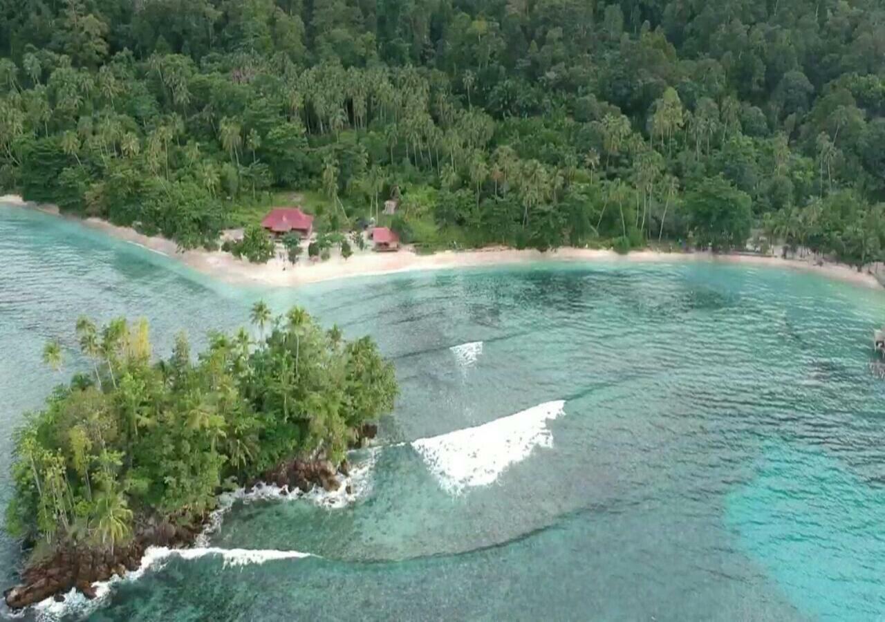 Nusa Nalan Beach Resort Rumah Olat Εξωτερικό φωτογραφία